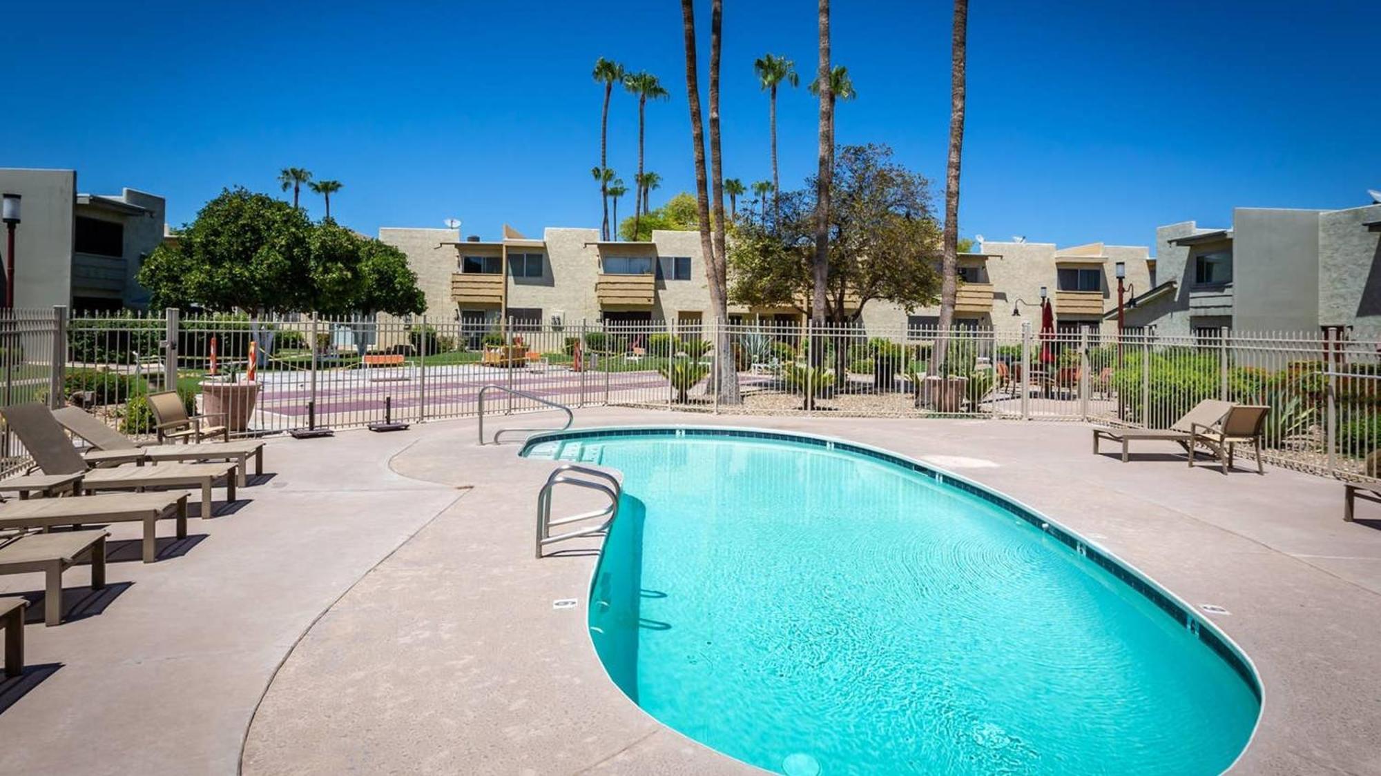Updated Condo In A Old Town Scottsdale Location Екстериор снимка